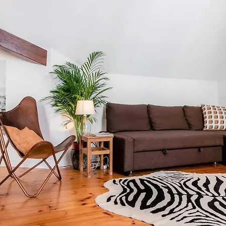 Apartment Downtown - Chiado & Me 2