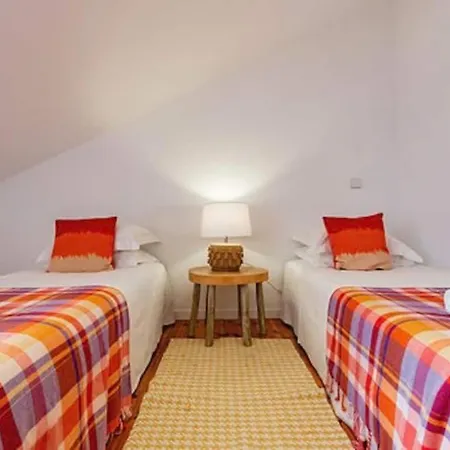 Downtown - Chiado & Me 2 アパート リスボン