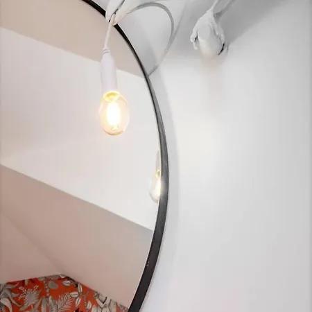 Apartament Downtown - Chiado & Me 2 *
